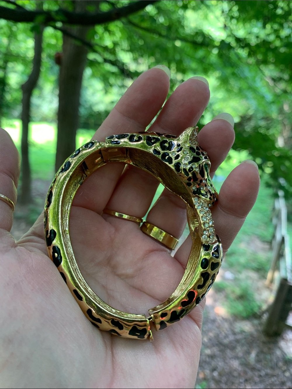Ciner Leopard Hinged Bracelet with Swarovski Crystals and Green Cabochon Eyes - Picture 15 of 16